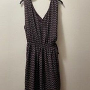 Deep V neck dress (size S)